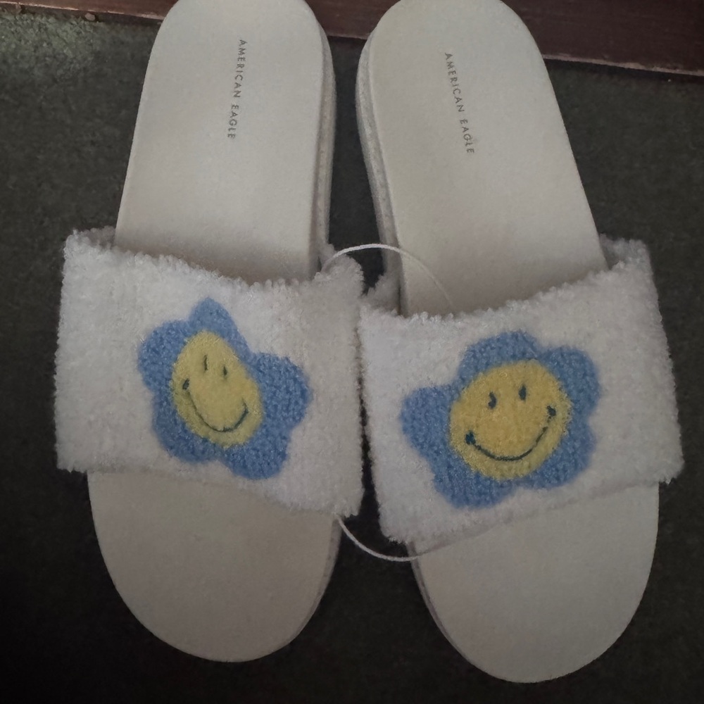 American Eagle Fuzzy Slide Sandals with Smiley Face